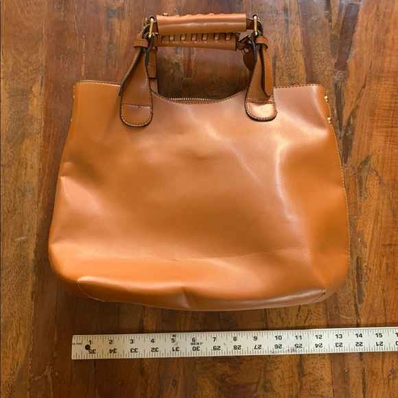 Handbag - Picture 3 of 6